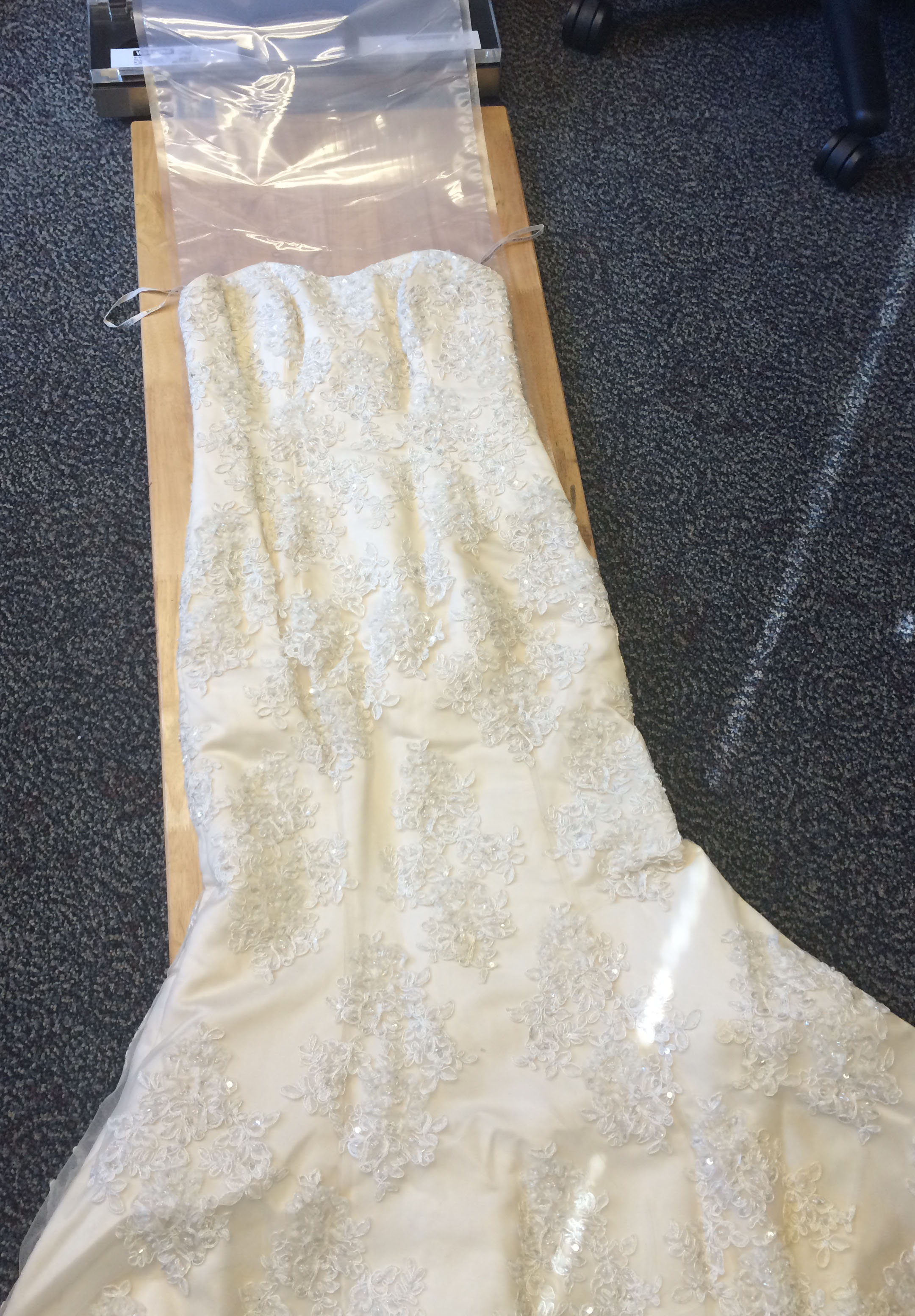 Best Way To Preserve Your Wedding Dress Vacuum Seal It VacMaster