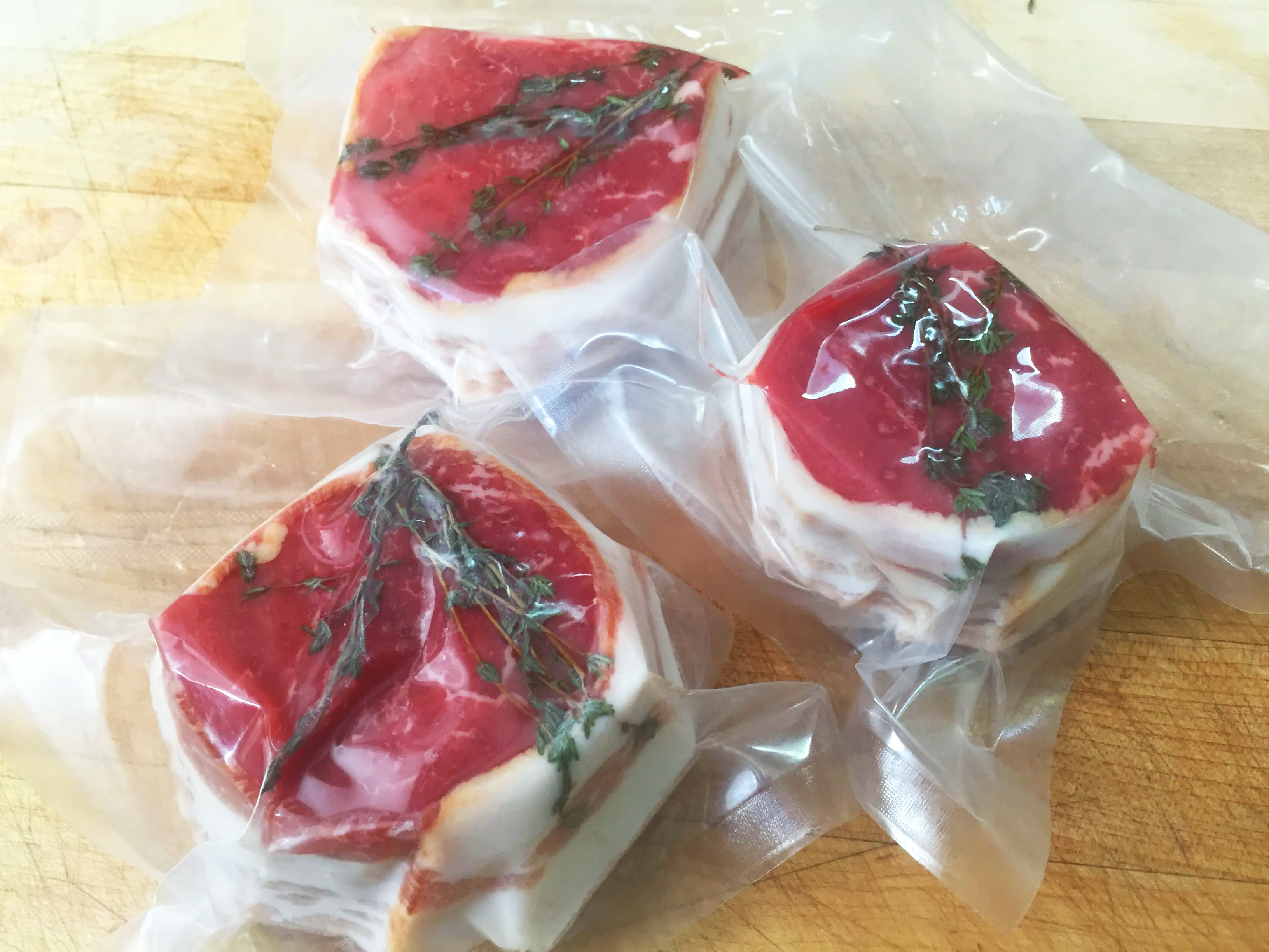 vacuum-sealed-bacon-wrapped-filets-v2.jpg